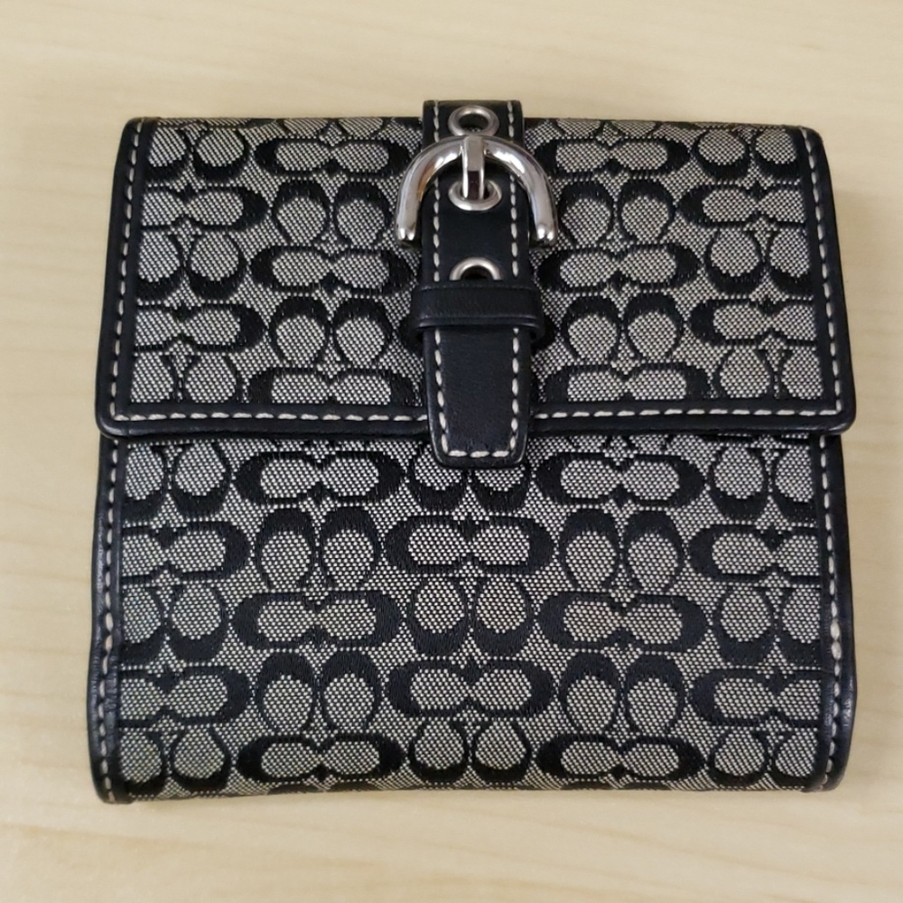 Authentic Coach wallet